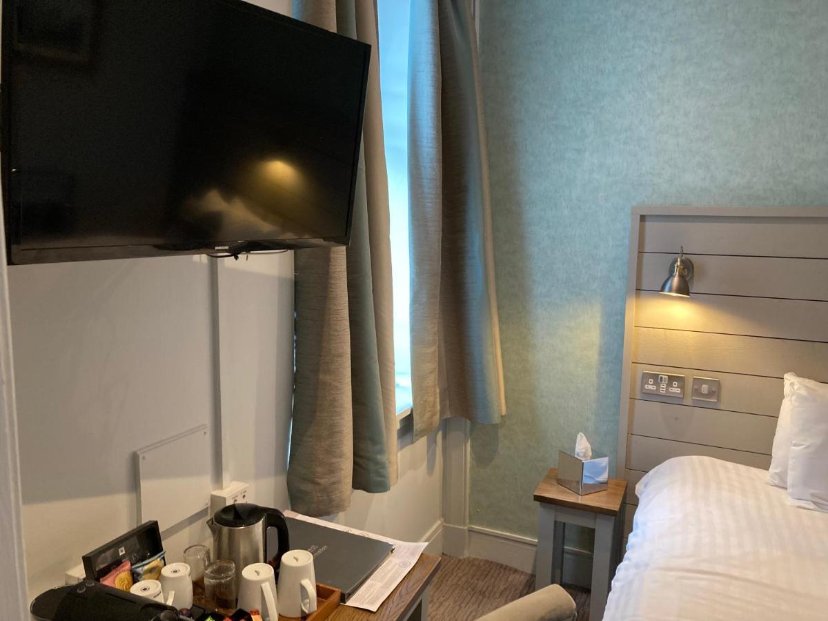 West Port Hotel リンリスゴー エクステリア 写真