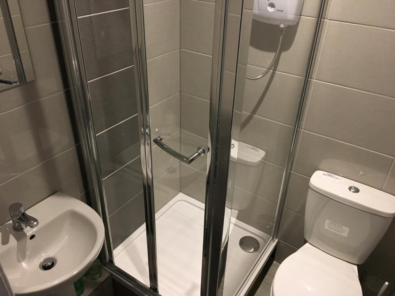 West Port Hotel リンリスゴー エクステリア 写真