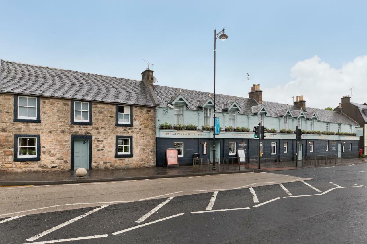 West Port Hotel リンリスゴー エクステリア 写真